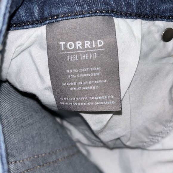 Womens Size 18 Torrid Crop Boyfriend Jeans NWT - Picture 5 of 5